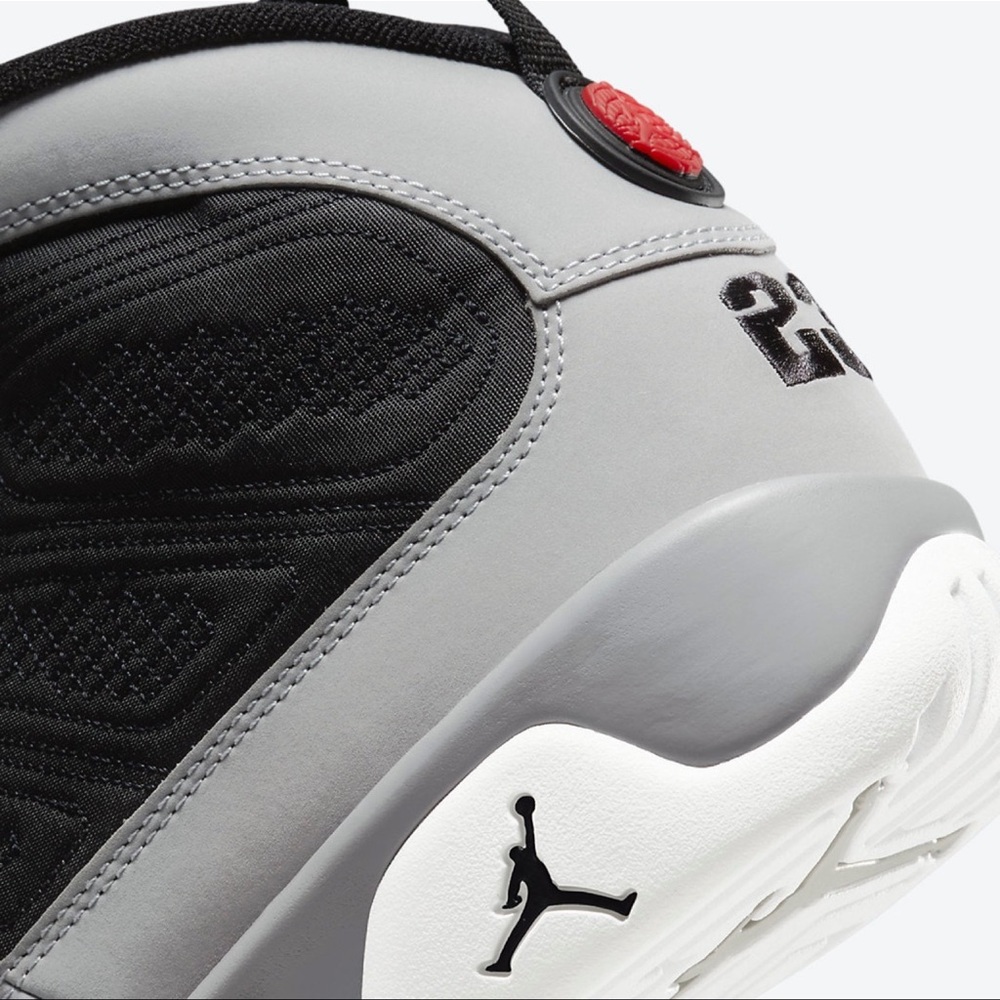 ❌SOLD❌ Air Jordan Retro 9 “Particle Grey” sneakers, New in Box, M9 - Picture 8 of 12